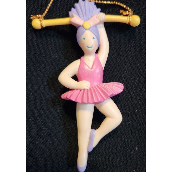 Avon Ornament Ballerina Three Ring Circus - Picture 3 of 5
